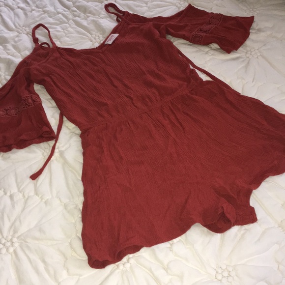 Romper - Picture 2 of 3